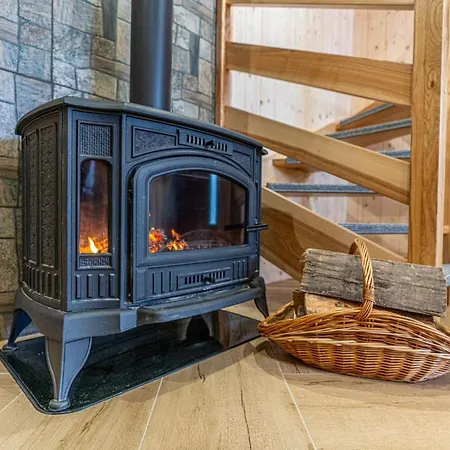 別荘 Na Wiyrchu ビャウィ・ドゥナイェツ