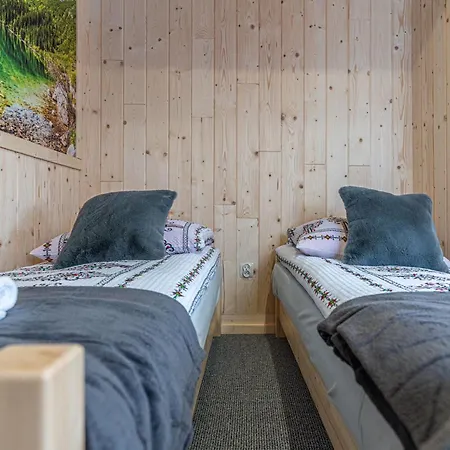 Na Wiyrchu * ビャウィ・ドゥナイェツ