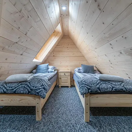 別荘 Na Wiyrchu ビャウィ・ドゥナイェツ