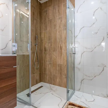 Na Wiyrchu * ビャウィ・ドゥナイェツ